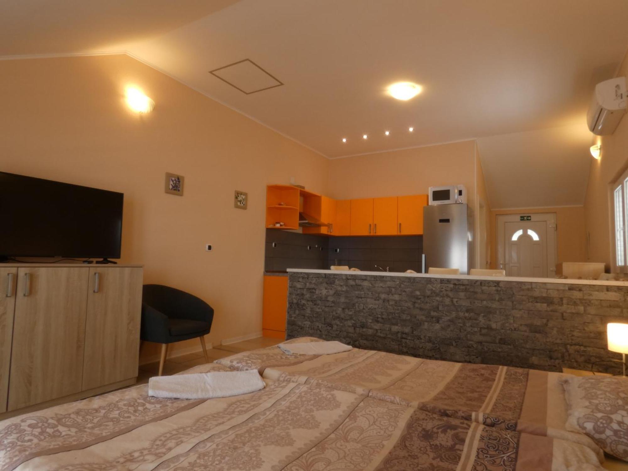 Apartments By The Sea Ubli, Lastovo - 8354 Номер фото
